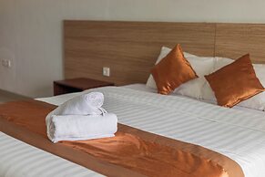 Mandhasativa Homestay