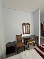 Mandhasativa Homestay