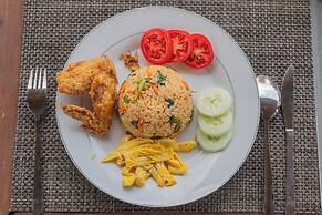 Mandhasativa Homestay