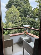 Mandhasativa Homestay