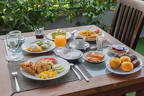 Mandhasativa Homestay