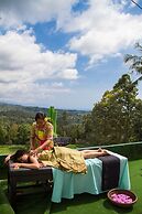 Mandhasativa Homestay