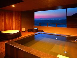 Beachside Onsen Resort Umi