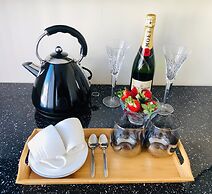 The Winter Garden Suites