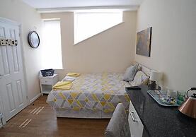 The Winter Garden Suites