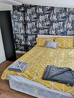 The Winter Garden Suites