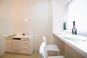 Smart Apartment Filatova 10a