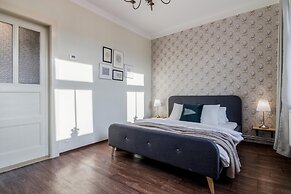 APT with garden Prague by Michal&Friends