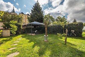 APT with garden Prague by Michal&Friends