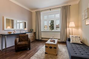 APT with garden Prague by Michal&Friends