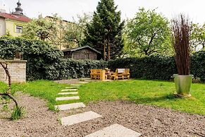 APT with garden Prague by Michal&Friends