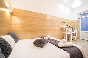 Smart Apartment Filatova 10v