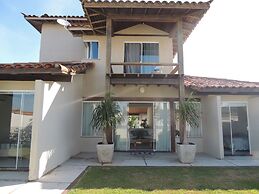 Ótima Casa com Vista para a Praia de Manguinhos