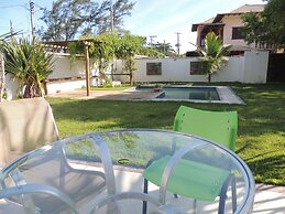 Ótima Casa com Vista para a Praia de Manguinhos