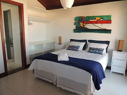 Ótima Casa com Vista para a Praia de Manguinhos