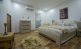 Hotel Ziryab