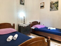 Holiday Villa Blue Tree