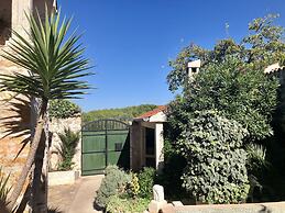 Holiday Villa Blue Tree