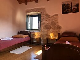 Holiday Villa Blue Tree