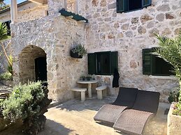 Holiday Villa Blue Tree