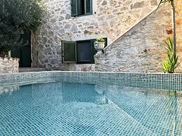 Holiday Villa Blue Tree