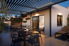 Urban Nest - Suites & Apartments