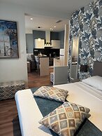 Urban Nest - Suites & Apartments
