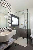 Urban Nest - Suites & Apartments