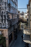 Urban Nest - Suites & Apartments