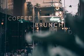 Urban Nest - Suites & Apartments