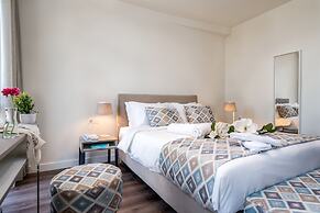 Urban Nest - Suites & Apartments