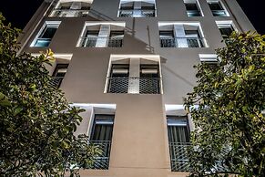 Urban Nest - Suites & Apartments