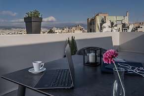 Urban Nest - Suites & Apartments