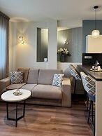 Urban Nest - Suites & Apartments