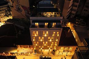 Urban Nest - Suites & Apartments