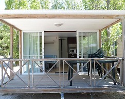 Camping des Rives des Corbieres