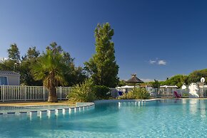 Camping des Rives des Corbieres