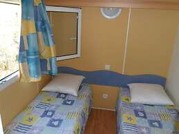 Camping des Rives des Corbieres