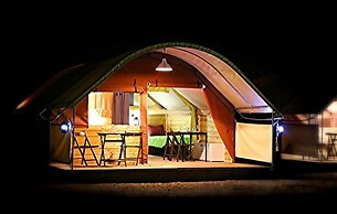 Camping des Rives des Corbieres