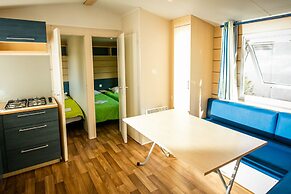 Camping des Rives des Corbieres