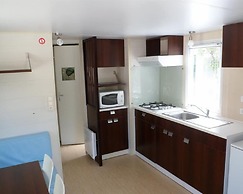 Camping des Rives des Corbieres