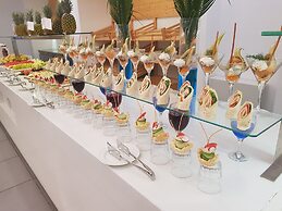 Lindos Breeze Beach Hotel