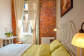 Post House Rooms