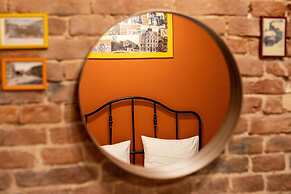Post House Rooms