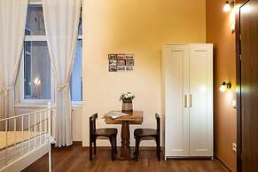 Post House Rooms