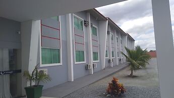 Hotel Village Confort Toritama