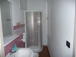 B&B Selisa