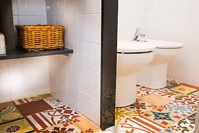 Opening Doors Aribau