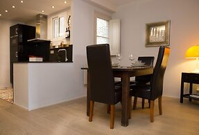 Opening Doors Aribau