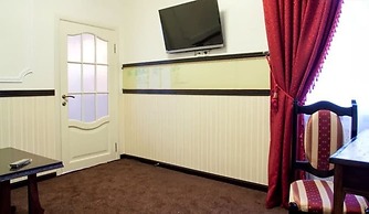 Apartment Horodotska 4